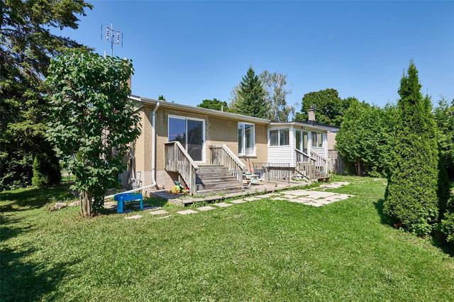 950 Greenwood Cres, House detached with 3 bedrooms, 2 bathrooms and 4 parking in Whitby ON | Image 38