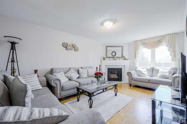 1043 Bradbury Chse W, House detached with 4 bedrooms, 4 bathrooms and 8 parking in Mississauga ON | Image 40