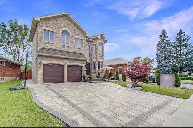 114 Budea Cres, House detached with 4 bedrooms, 5 bathrooms and 6 parking in Toronto ON | Image 12