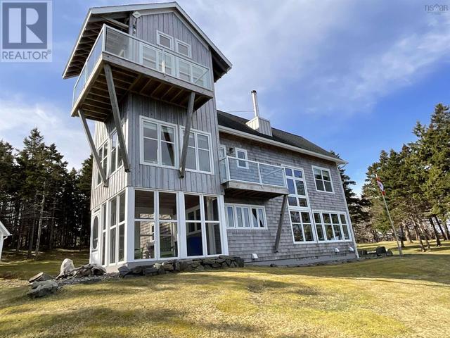 6950 Highway16, House detached with 3 bedrooms, 2 bathrooms and null parking in Guysborough NS | Image 8