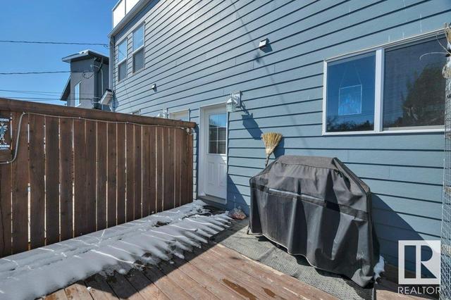 10417 79 St Nw, House semidetached with 4 bedrooms, 3 bathrooms and null parking in Edmonton AB | Image 44
