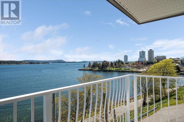 402 - 55 Dawes St, Condo with 2 bedrooms, 1 bathrooms and 1 parking in Nanaimo BC | Image 2