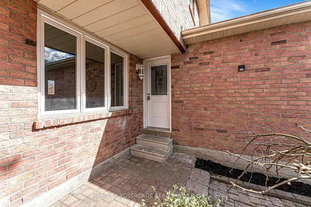 129 Daniels Cres, House detached with 3 bedrooms, 4 bathrooms and 4 parking in Ajax ON | Image 12