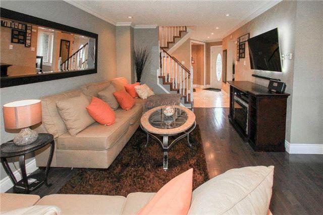 18 Stockbridge Cres, House detached with 3 bedrooms, 3 bathrooms and 4 parking in Ajax ON | Image 6