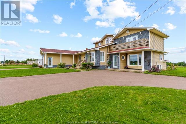 1988 Route 950, House detached with 3 bedrooms, 3 bathrooms and null parking in Beaubassin East NB | Image 23