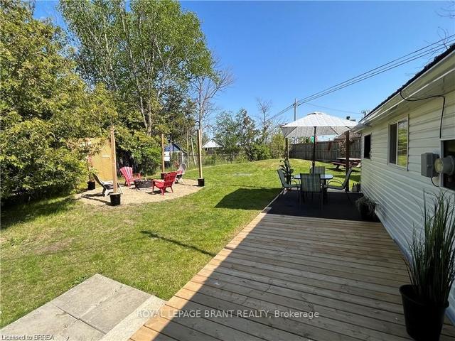 9296 Beachwood Rd, House detached with 2 bedrooms, 1 bathrooms and 2 parking in Collingwood ON | Image 36