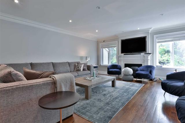 181 Ridley Blvd, House detached with 5 bedrooms, 5 bathrooms and 6 parking in Toronto ON | Image 32