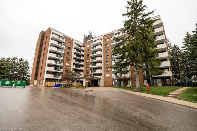 305 - 260 Sheldon Avenue, House attached with 2 bedrooms, 2 bathrooms and 1 parking in Kitchener ON | Image 1