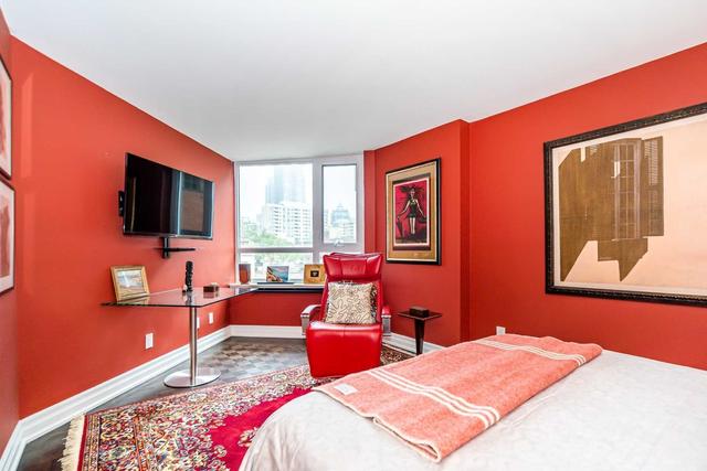 404 - 55 Wellesley St E, Condo with 2 bedrooms, 2 bathrooms and 2 parking in Toronto ON | Image 15
