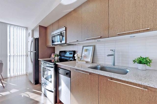610 - 23 Sheppard Ave E, Condo with 2 bedrooms, 2 bathrooms and 1 parking in Toronto ON | Image 8