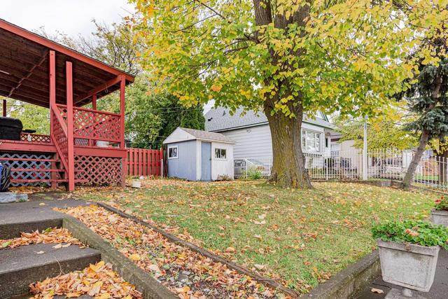 798 Roxborough Ave, House detached with 3 bedrooms, 2 bathrooms and 1 parking in Hamilton ON | Image 16