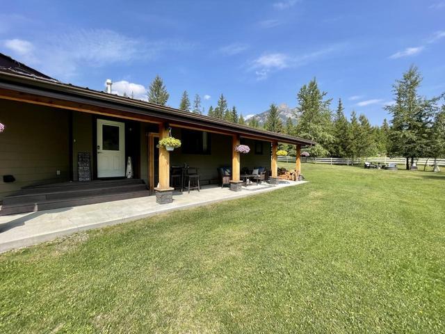 3000 Balmer Drive, House detached with 4 bedrooms, 3 bathrooms and null parking in Elkford BC | Image 58