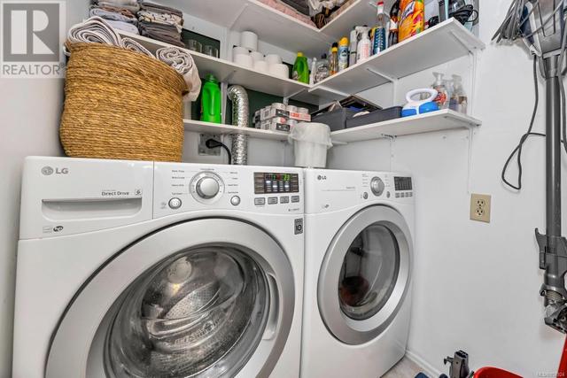 IN UNIT LAUNDRY | Image 31