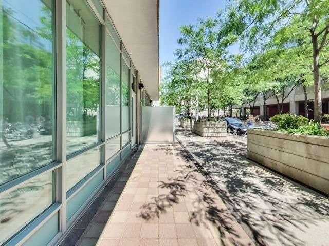 th 103 - 96 St. Patrick St, Condo with 1 bedrooms, 1 bathrooms and null parking in Toronto ON | Image 13