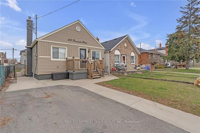 319 Brunswick St, House detached with 2 bedrooms, 2 bathrooms and 2 parking in Hamilton ON | Image 12
