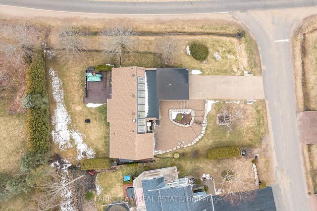 2 Yeo St, House detached with 2 bedrooms, 3 bathrooms and 5 parking in Penetanguishene ON | Image 27