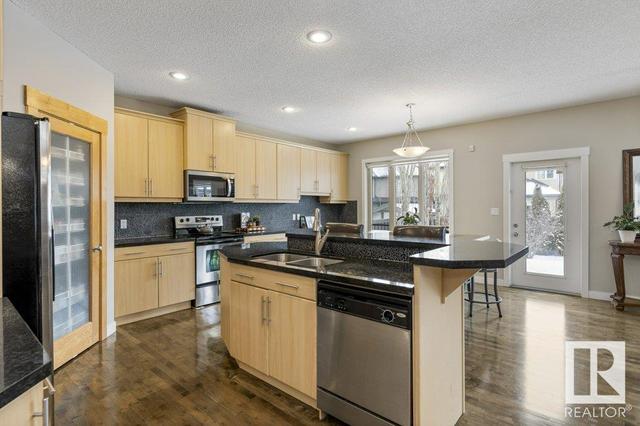 2708 Anderson Cr Sw, House detached with 6 bedrooms, 3 bathrooms and 4 parking in Edmonton AB | Image 6