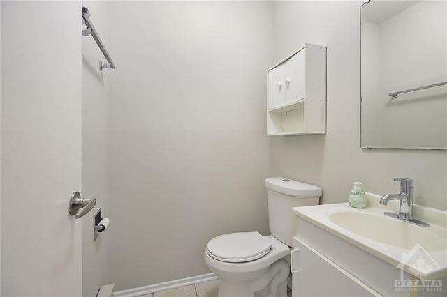 3 - 103 Salter Crescent, Townhouse with 3 bedrooms, 2 bathrooms and 1 parking in Ottawa ON | Image 21