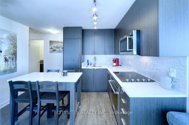 1706 - 38 Iannuzzi St N, Condo with 2 bedrooms, 2 bathrooms and 1 parking in Toronto ON | Image 2