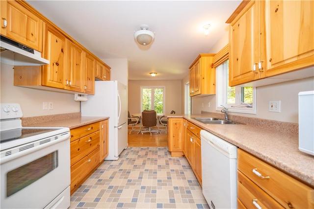 7813 Brudenell Road, House detached with 2 bedrooms, 1 bathrooms and 8 parking in Killaloe, Hagarty and Richards ON | Image 12