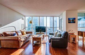 1210 - 18 Harbour St, Condo with 2 bedrooms, 2 bathrooms and 1 parking in Toronto ON | Image 12