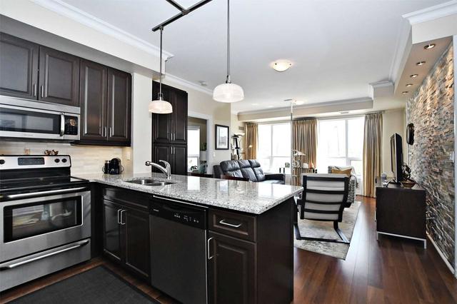 227 - 180 John West Way, Condo with 2 bedrooms, 2 bathrooms and 1 parking in Aurora ON | Image 34