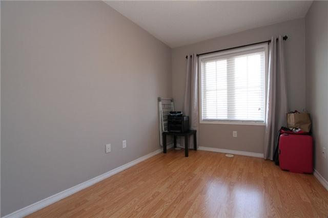 09 - 15 Hays Blvd, Townhouse with 2 bedrooms, 2 bathrooms and 1 parking in Oakville ON | Image 12