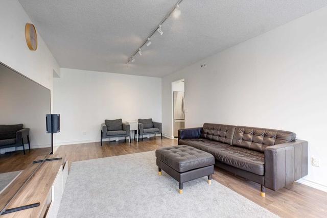 508 - 115 Onmi Dr, Condo with 3 bedrooms, 2 bathrooms and 2 parking in Toronto ON | Image 3
