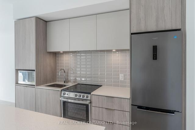606 - 70 Annie Craig Dr, Condo with 1 bedrooms, 2 bathrooms and 1 parking in Toronto ON | Image 32