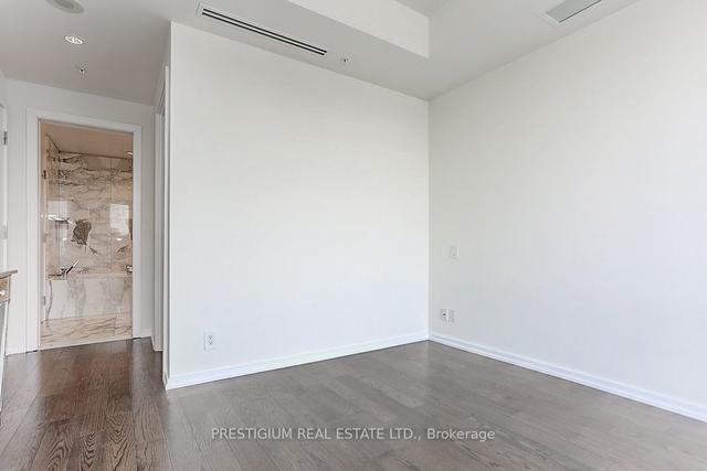 4304 - 180 University Ave, Condo with 1 bedrooms, 1 bathrooms and 1 parking in Toronto ON | Image 10