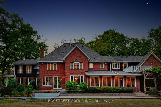 902 Shaver Rd, House detached with 6 bedrooms, 7 bathrooms and 12 parking in Hamilton ON | Image 34