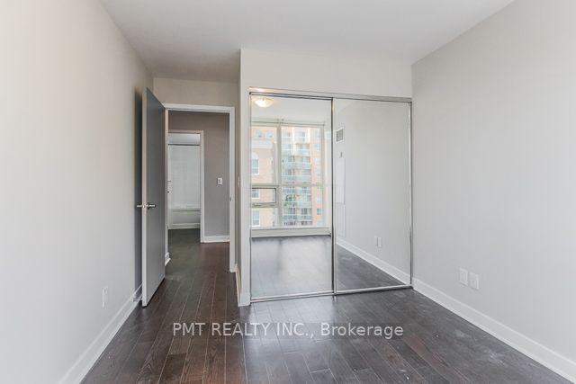 803 - 320 Richmond St E, Condo with 2 bedrooms, 2 bathrooms and 1 parking in Toronto ON | Image 4