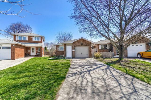 20 Tropical Crt, House detached with 3 bedrooms, 3 bathrooms and 3 parking in Brampton ON | Card Image