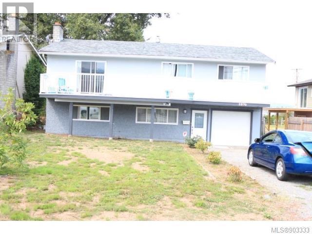 5896 Howard Ave Sw, House detached with 4 bedrooms, 2 bathrooms and 1 parking in North Cowichan BC | Card Image