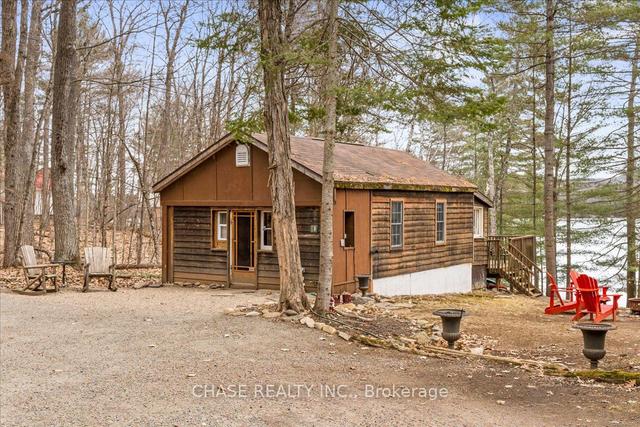 2076 Little Hawk Lake Rd, House detached with 2 bedrooms, 1 bathrooms and 11 parking in Algonquin Highlands ON | Image 23