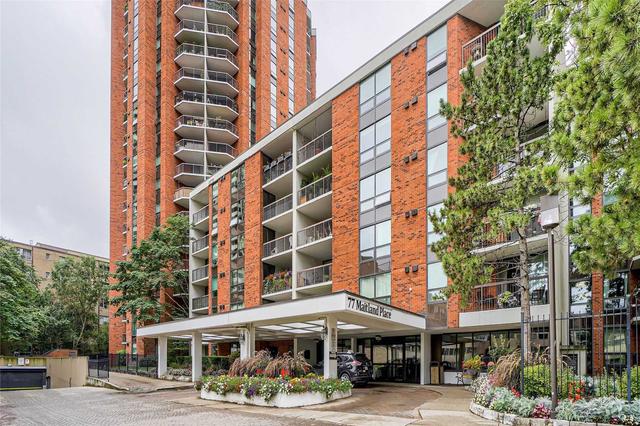 402 - 77 Maitland Pl, Condo with 2 bedrooms, 2 bathrooms and 1 parking in Toronto ON | Image 14