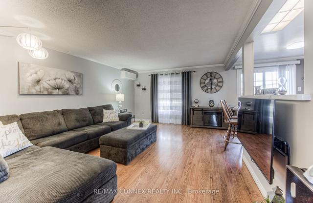 83 Danville Ave, House detached with 3 bedrooms, 3 bathrooms and 5 parking in Halton Hills ON | Image 2