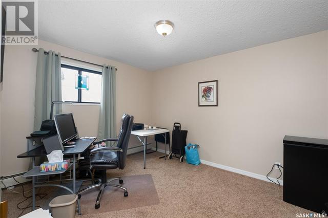 205 - 314 11th Street E, Condo with 2 bedrooms, 1 bathrooms and null parking in Prince Albert SK | Image 9