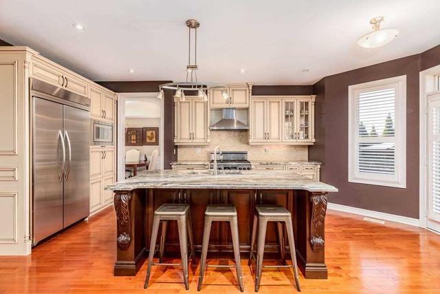 5401 Duchess Crt, House detached with 4 bedrooms, 4 bathrooms and 5 parking in Burlington ON | Image 39