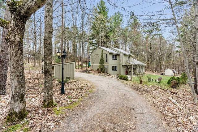 15 Seneca Lane, House detached with 3 bedrooms, 2 bathrooms and 8 parking in Oro Medonte ON | Image 1