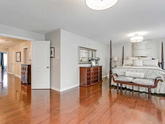 1506 Craigleith Rd, House detached with 4 bedrooms, 5 bathrooms and 4 parking in Oakville ON | Image 17