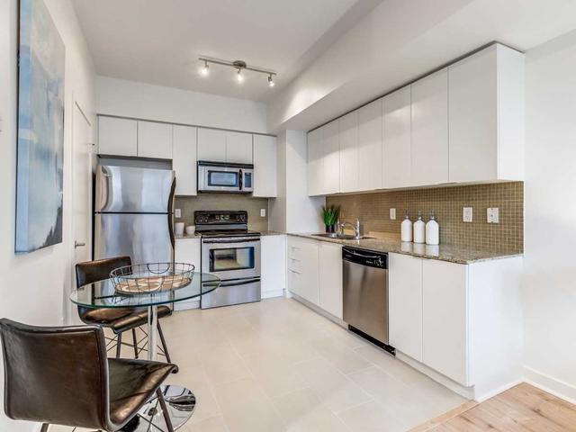 th110 - 15 Brunel Crt, Townhouse with 1 bedrooms, 1 bathrooms and 1 parking in Toronto ON | Image 12