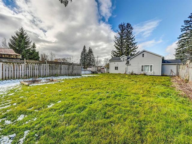 191290 13th Line, House detached with 3 bedrooms, 1 bathrooms and 8 parking in East Garafraxa ON | Image 9