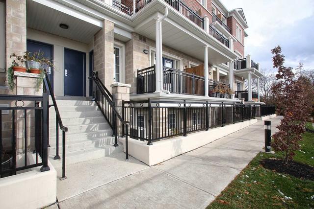 c30 - 26 Bruce St, Townhouse with 1 bedrooms, 2 bathrooms and 2 parking in Vaughan ON | Card Image