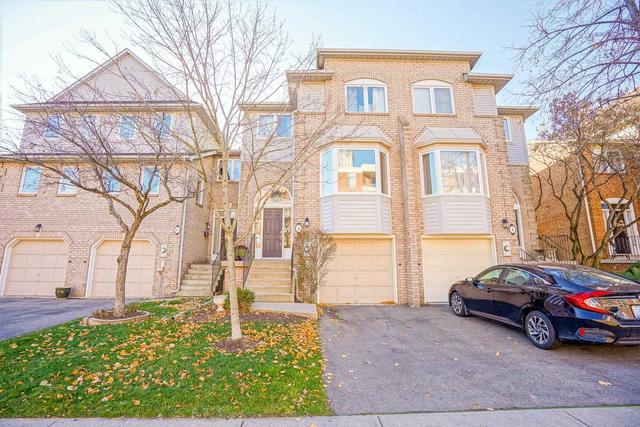5 - 2051 Merchants Gate, Townhouse with 3 bedrooms, 3 bathrooms and 2 parking in Oakville ON | Image 1