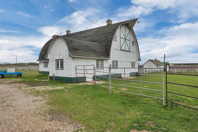 263072 Township Road 460, House detached with 5 bedrooms, 1 bathrooms and null parking in Wetaskiwin County No. 10 AB | Image 35