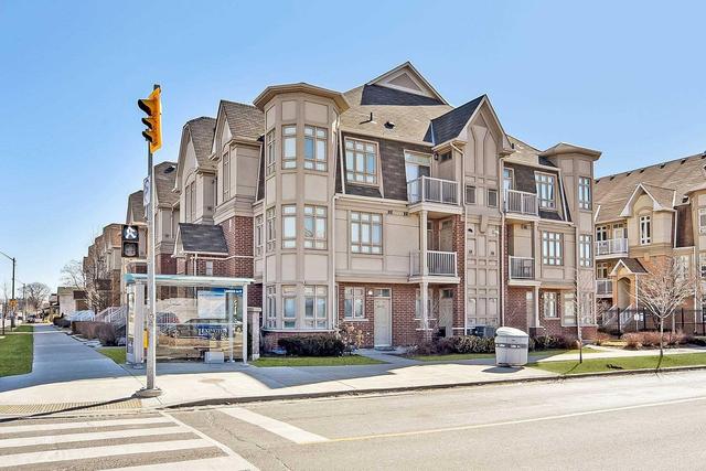20 - 1949 Lawrence Ave W, Townhouse with 1 bedrooms, 1 bathrooms and 1 parking in Toronto ON | Image 1