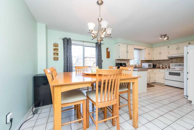 3 Shenstone Ave, House detached with 3 bedrooms, 3 bathrooms and 3 parking in Brampton ON | Image 4