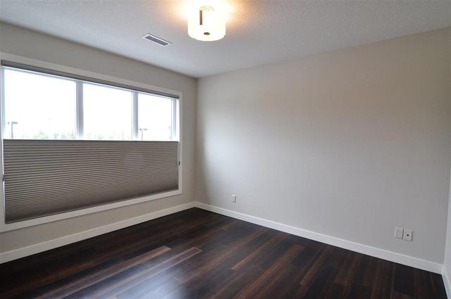 204 - 2755 109 St Nw, Condo with 2 bedrooms, 1 bathrooms and 1 parking in Edmonton AB | Image 9