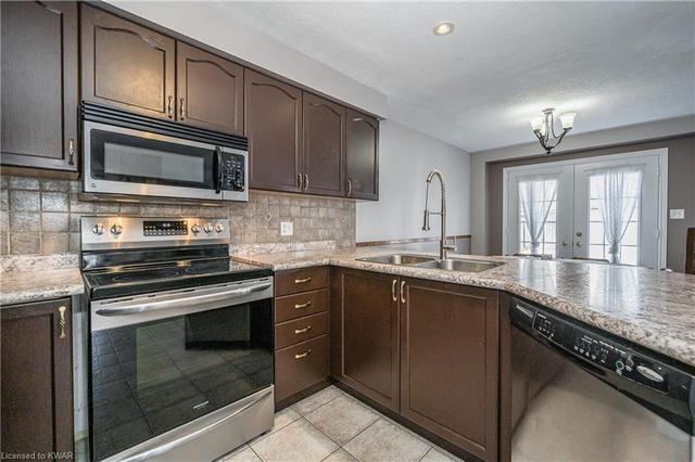 512 Amelia Court, House detached with 4 bedrooms, 2 bathrooms and 5 parking in Kitchener ON | Image 19